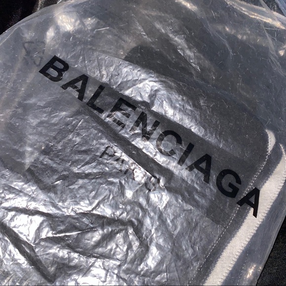 Balenciaga Logo Wool Scarf - Picture 10 of 10